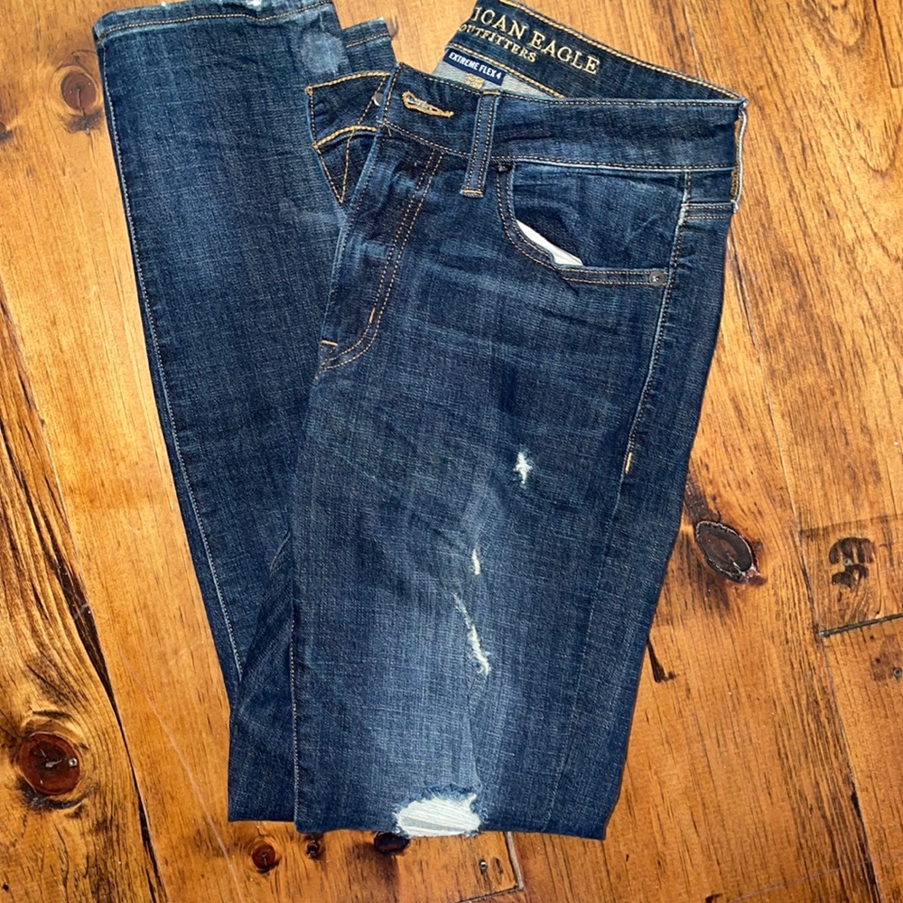 AE Dark Blue Skinny jeans sz 29x30